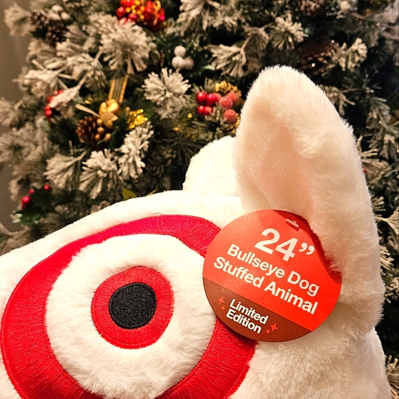 2024 Large 24 Inch Bullseye Target Holiday Exclusive, Limited Stuffed Plush - Picture 7 of 10